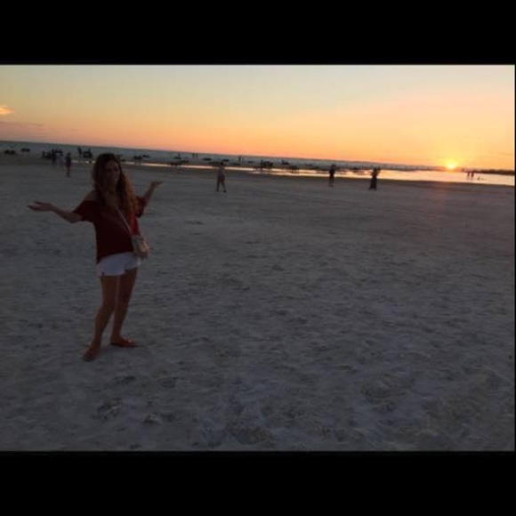 Meet your Posher, Christa - Picture 4 of 11